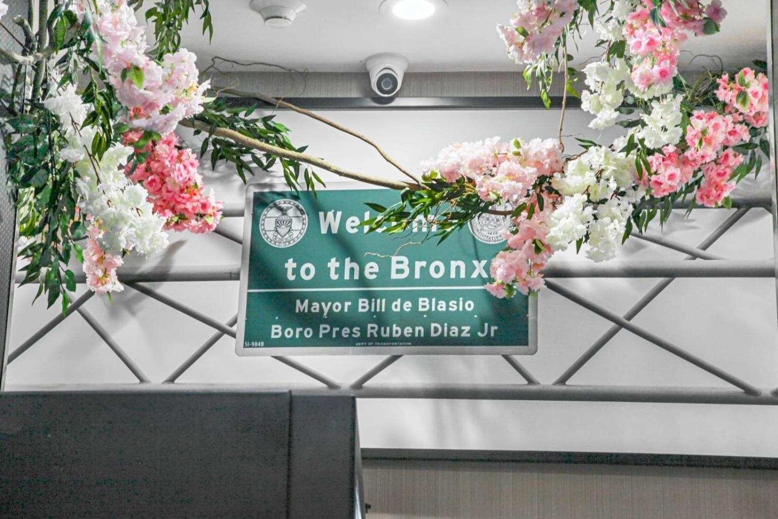 Hotel 365 Bronx - Yankee Stadium New York Exterior photo